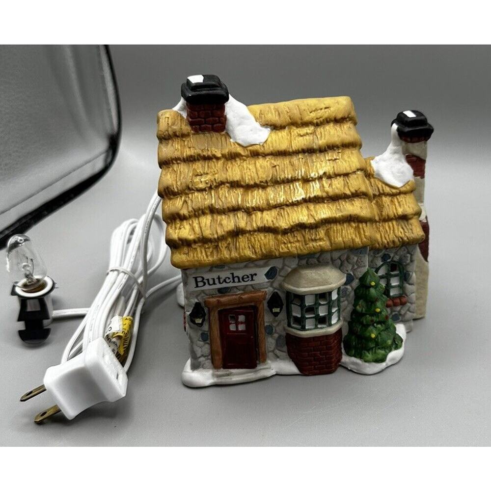 Dickens Keepsakes Butcher O'Well Novelty Co. Porcelain Thatched Roof Fir Tree